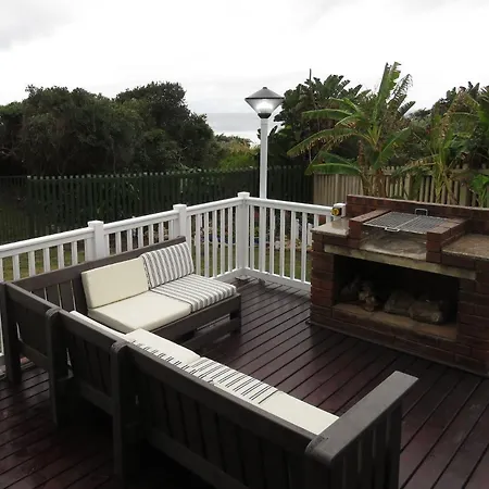 Seagulls Beach House Port Shepstone Exterior photo