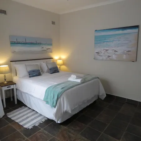 Seagulls Beach House Port Shepstone Exterior photo